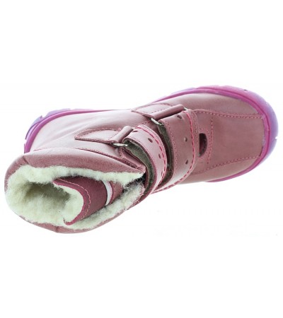 Leather waterproof snow boots for a girl