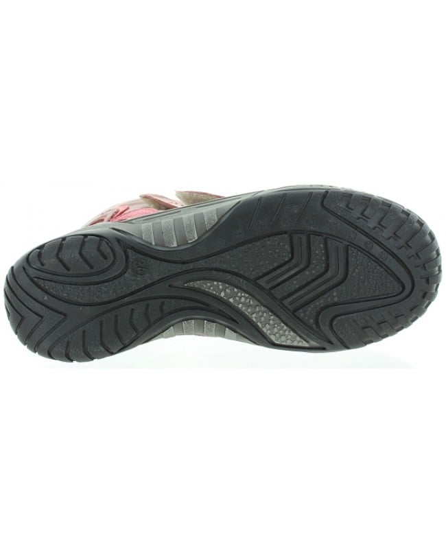 Snow boots for kids with special support 