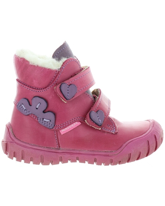 Beginner walkers pink winter snow boots for a baby