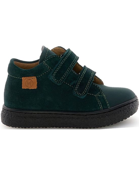 Boys wide width ankle boots for walking 