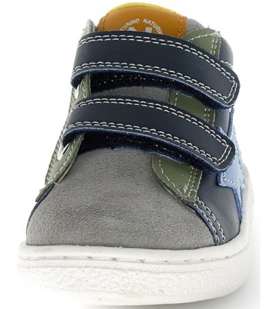 Orthopedic boots for a child that are supportive
