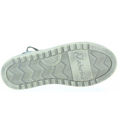 Orthopedic sneakers for a child Naturino