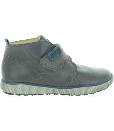 Wide toe box gray boys shoes 