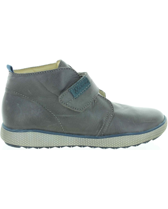 Wide toe box gray boys shoes 