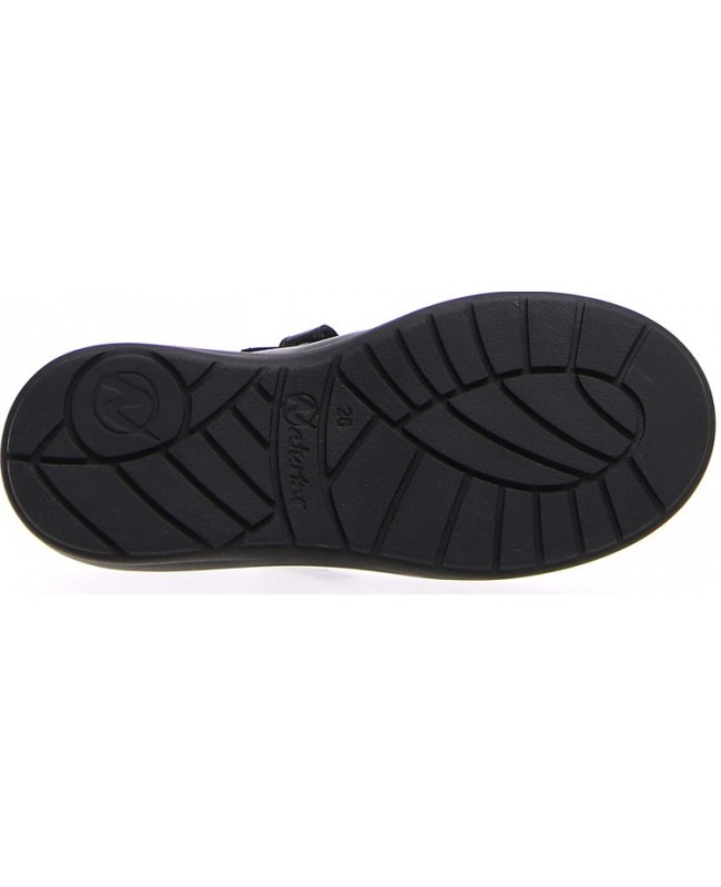 Shoes for girl in black leather from Naturino