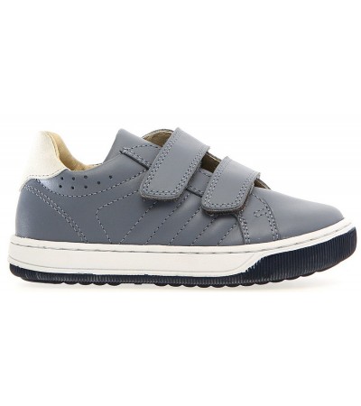 School shoes for boys in gray leather 
