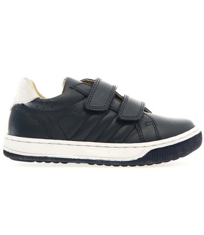 Ankle high toddler sneakers with arches 