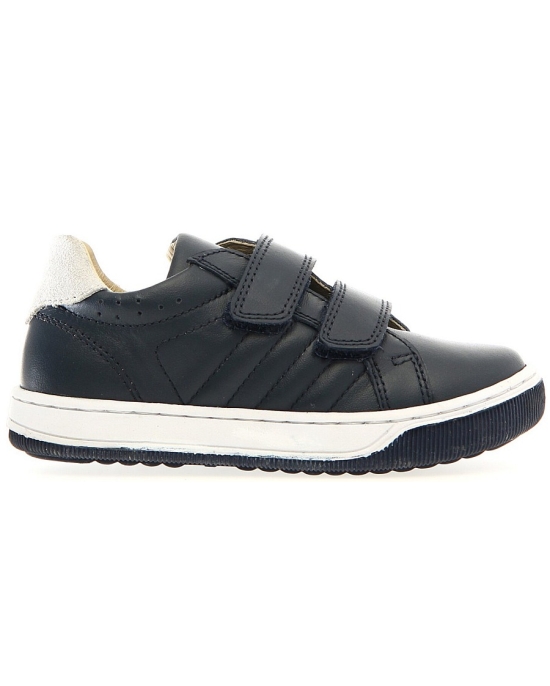 Ankle high toddler sneakers with arches 
