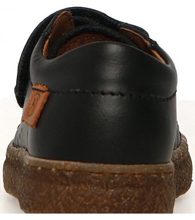 Shoes for boys with good support 