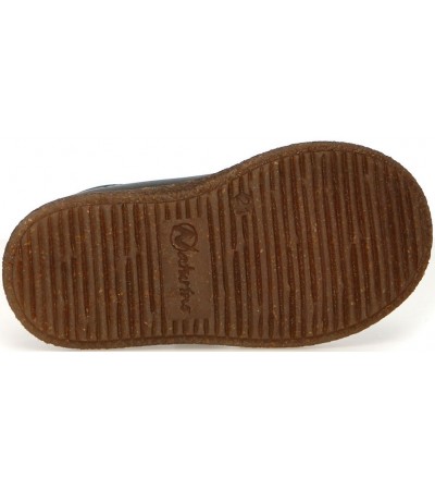 Shoes for boys with good support 
