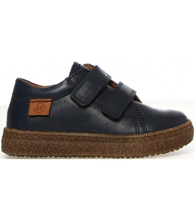 Shoes for a toddler with pronation high arch