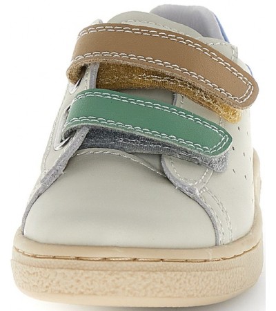 Wide high instep boys shoes from Europe 