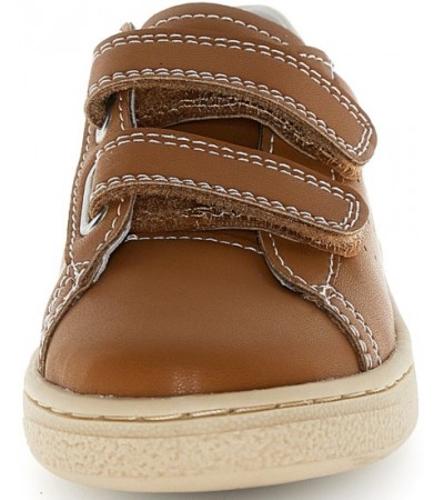 Shoes for double wide feet in brown leather 