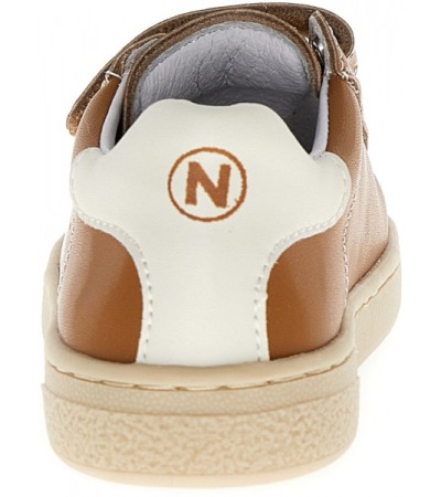 Shoes for double wide feet in brown leather 