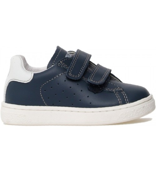 Support sneakers for boys with arches