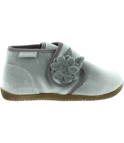 Best silver slippers for pre-walkers Best silver slippers for pre-walkers