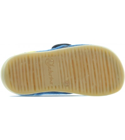 Pigeon toe and ankle pronation wool slippers for a child