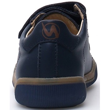 Boys shoes in navy leather with comfortable fit