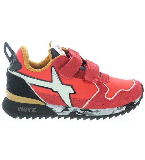 Red sneakers with arches for a child 
