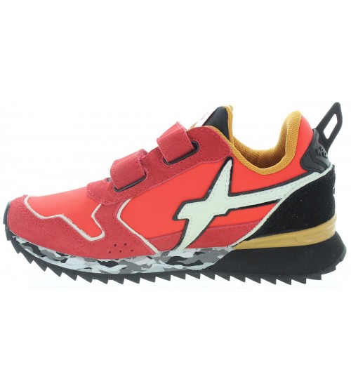 Red sneakers with arches for a child 