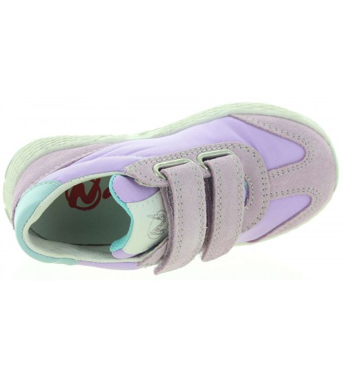 Best support girls European sneakers 