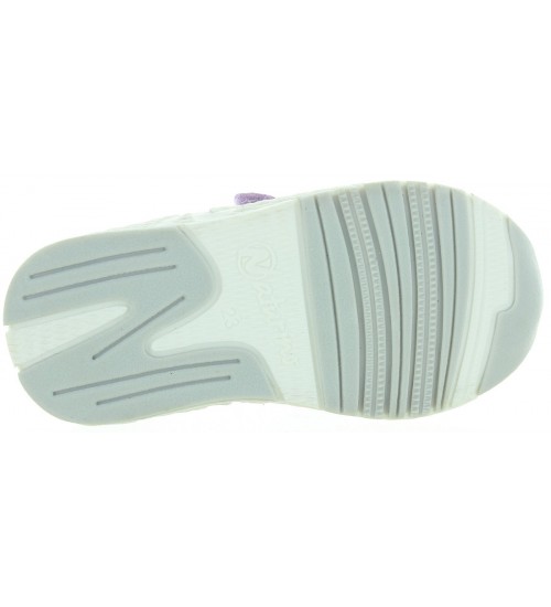 Best support girls European sneakers 