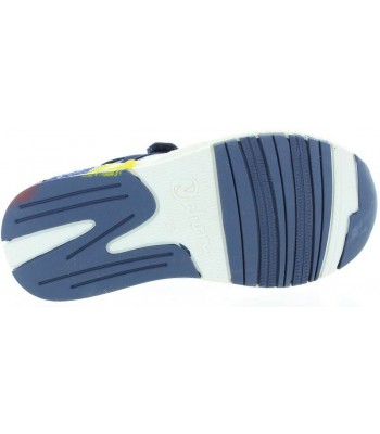 Sneakers for boys from Europe that are fashionable