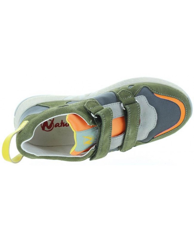 Weak pronated ankles boys supportive sneakers 