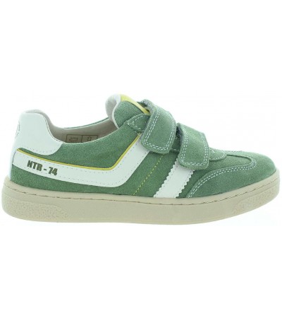 Sneakers sold with support for kids