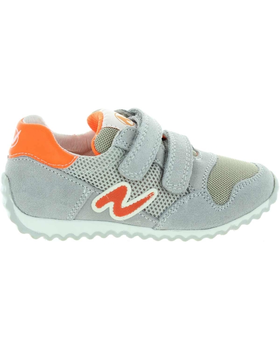 Gray sporty sneakers for a child 