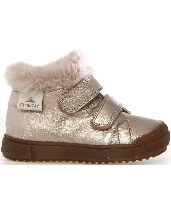 Wool lined waterproof boots for kids 