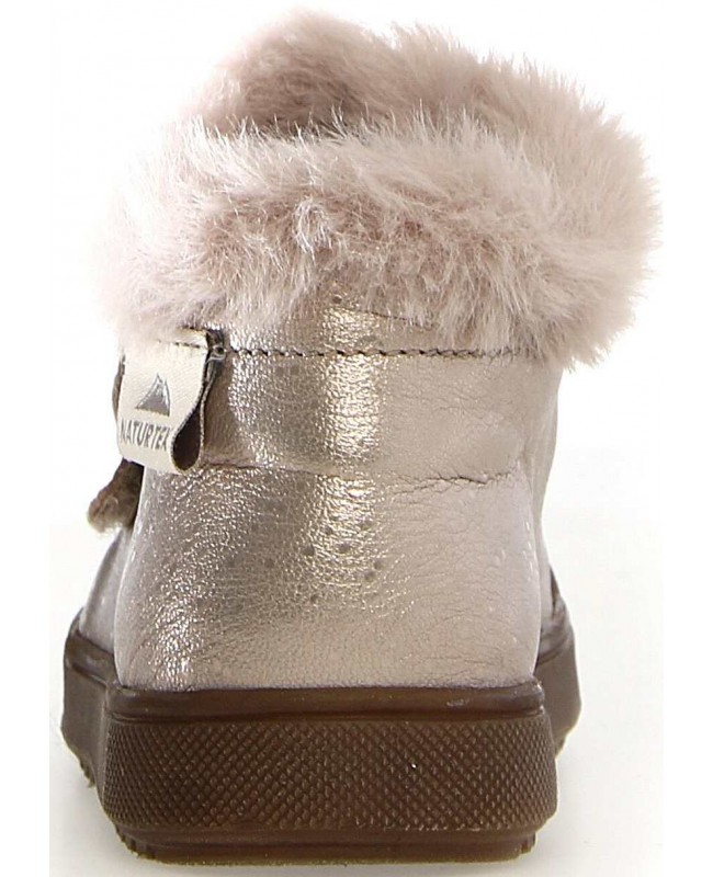 Waterproof boots for kids that are wool lined