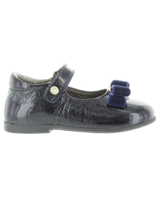 Best shoes for a child to correct posture 