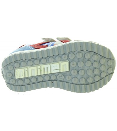 Learning to wal colorful sneakers for a baby
