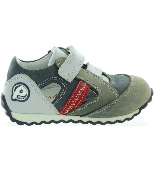 Good child sneakers with ortho support