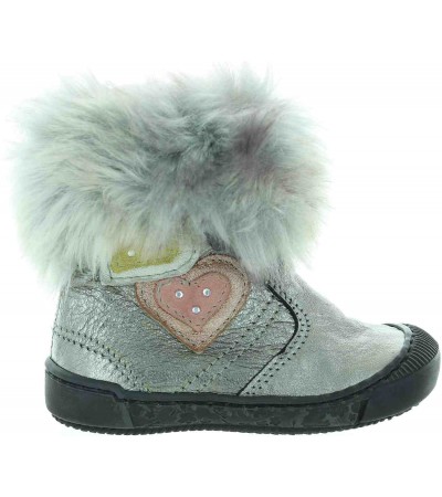Boots for a toddler pigeon toes Italian
