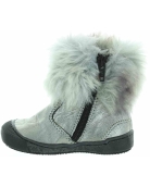 Pigeon toes best Italian silver leather boots for a toddler 