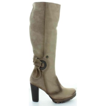 Womens boots from Europe that are high fashion 