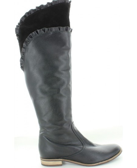 High fashion boots for women in designer leather