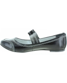 Pointy toe black flats for ladies