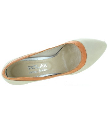 Women shoes from Europe made in beige leather 
