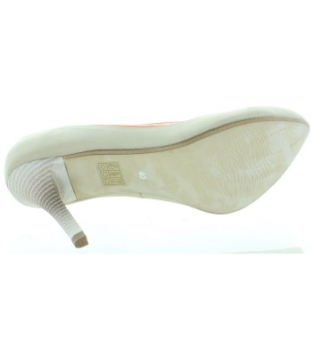 Women shoes from Europe made in beige leather 