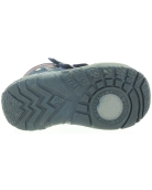Pigeon toe best shoes for a child 