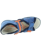Orthotic ankle footwear for boys with pigeon toes 