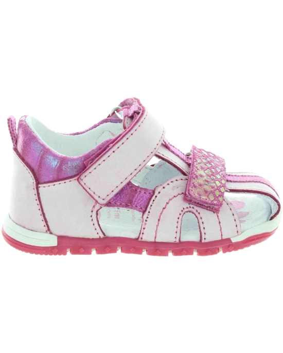 Closed style kids sandals for good ortho foot support