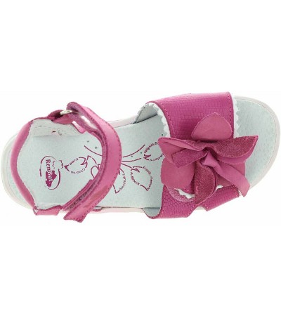 Decorative sandals for a toddler girl with pink flower 