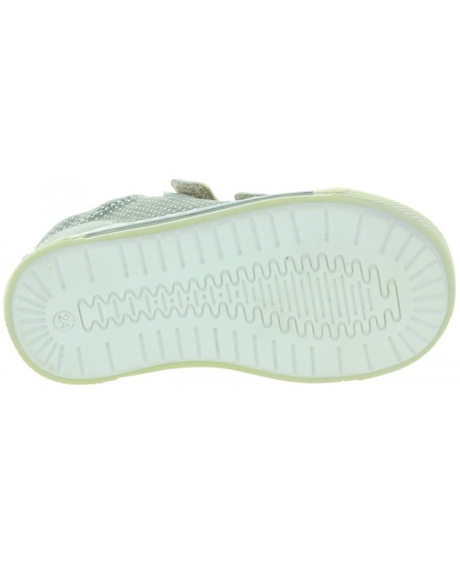Shoes with ortho support for a child 