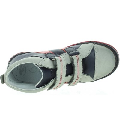 Support boots for kids with pediatric arch 