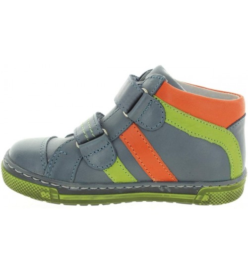 High instep kids boots for extra wide feet 
