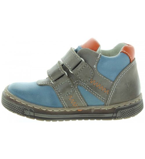 Leather shoes for kids that are theraphy 